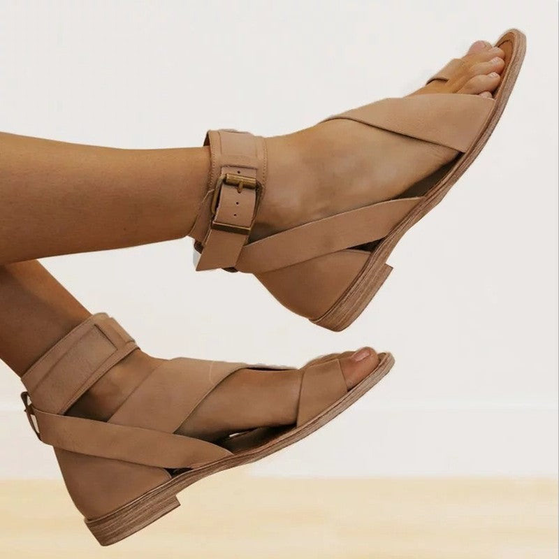 Sandales Hautes Tendance à Découpes – Style Moderne et Confort