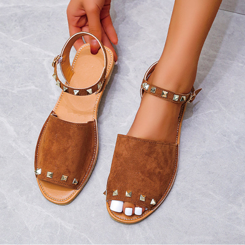 Sandales d'Été pour Femme – Style Ouvert avec Rivets et Semelle Plate
