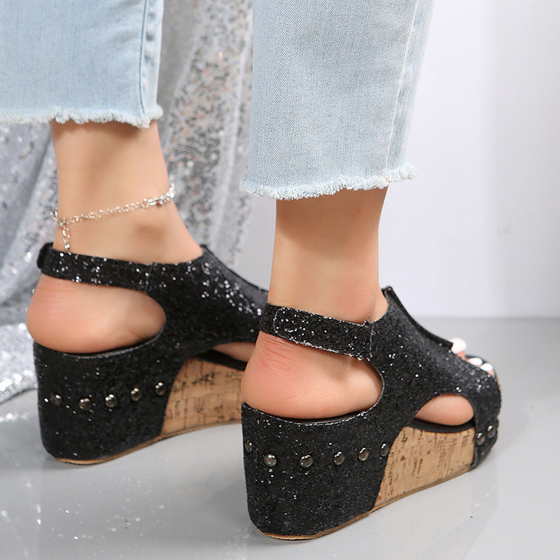 Sandales compensées été femme – Paillettes & Scratch tendance