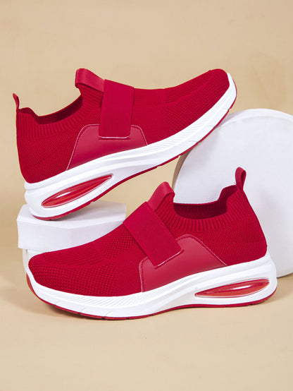 Chaussures de sport décontractées pour femmes en mesh respirant ajouré.