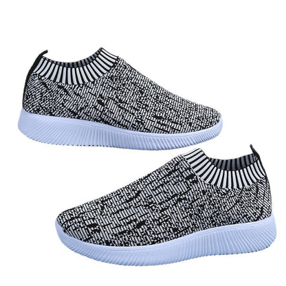 Baskets plates en chaussettes tricotées Stripe, idéales pour courir et marcher.