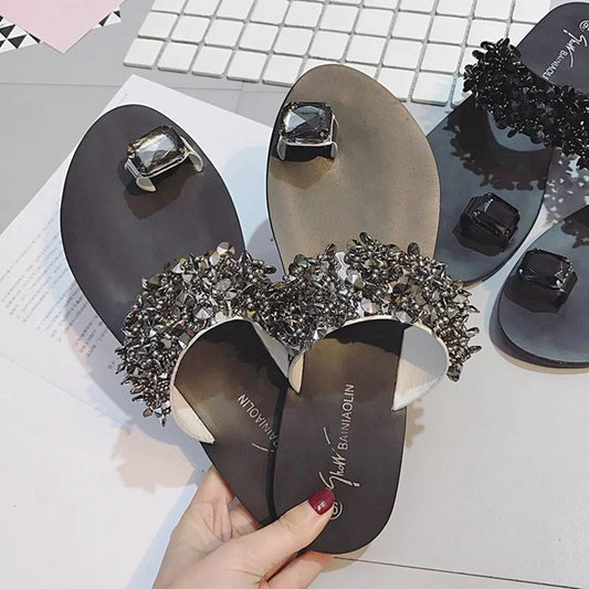 Sandales Grises à Strass – Élégance et Éclat au Quotidien
