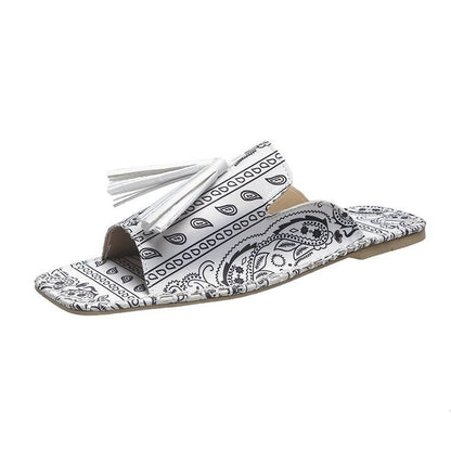 Sandales Plates Femme à Franges – Bout Carré et Design Bicolore