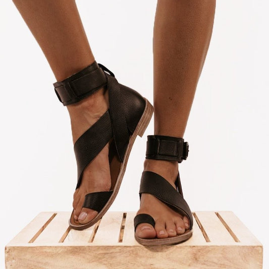 Sandales Hautes Tendance à Découpes – Style Moderne et Confort
