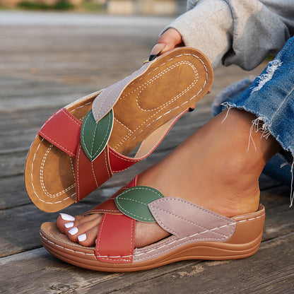 Mules à Semelle Épaisse Femme – Style Croisé et Bicolore avec Bout Ouvert