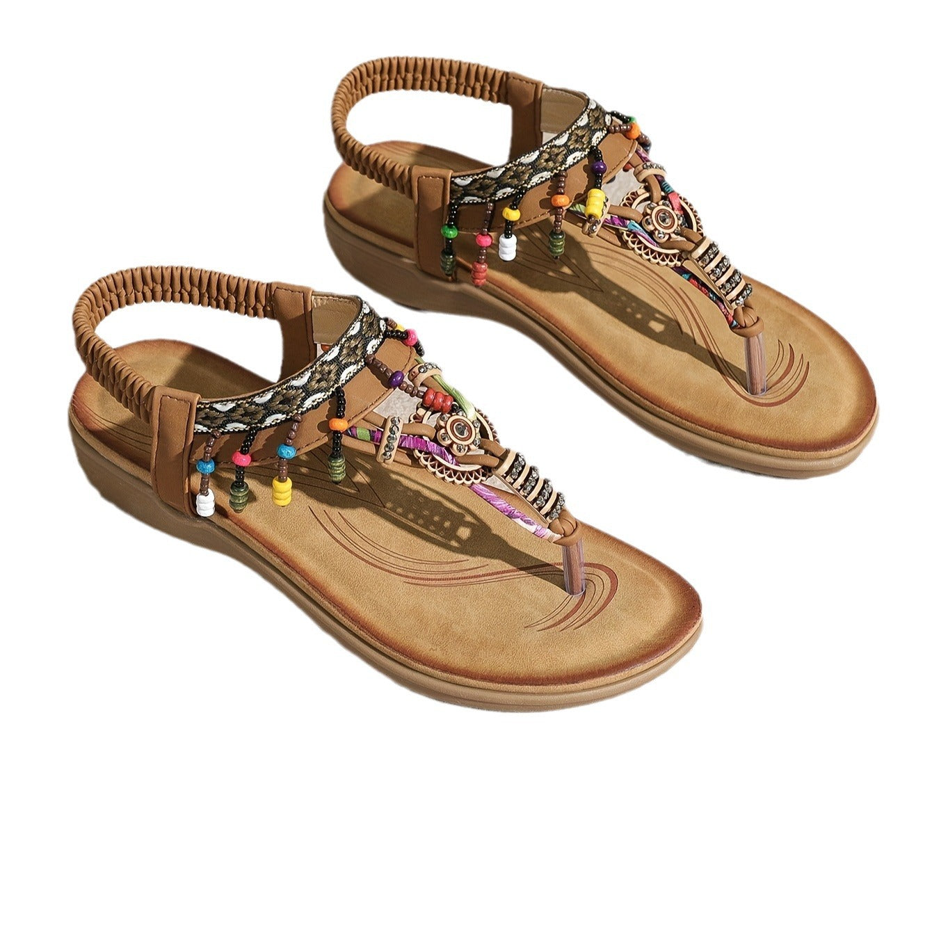 Sandales plates de style bohème ethnique avec pendentif – tongs