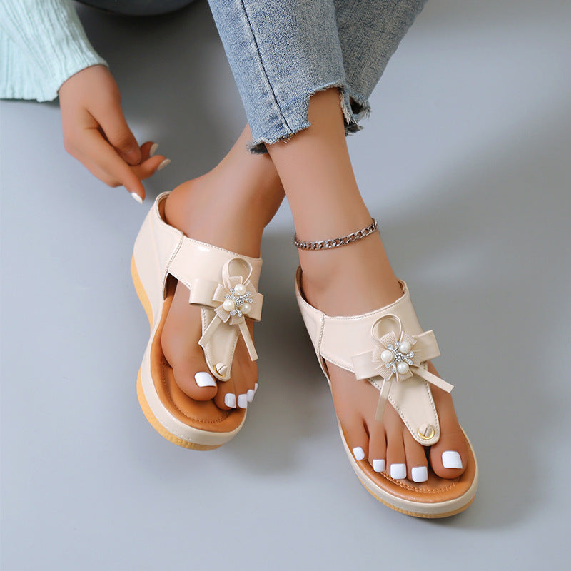 Sandales Fleur & Perle Femme – Élégance Estivale à Talon Compensé