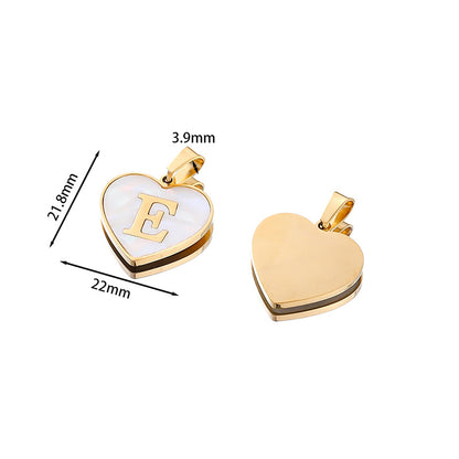 Collier cœur avec lettre personnalisée offert