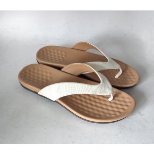 Tongs grande taille, sandales confortables et à la mode
