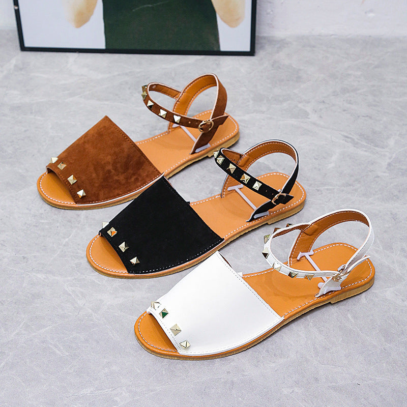 Sandales d'Été pour Femme – Style Ouvert avec Rivets et Semelle Plate